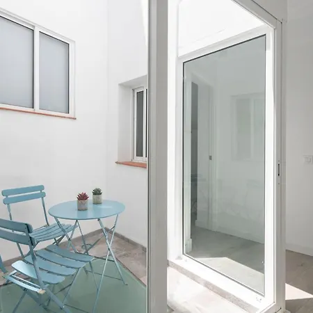Nine O Clock San Luis Skyview Apartment Seville Exterior photo